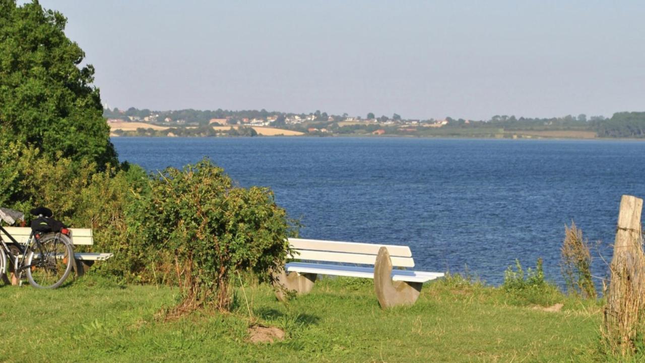 Strandblick Mit Strandkorb & Fahrraedern Glücksburg Buitenkant foto